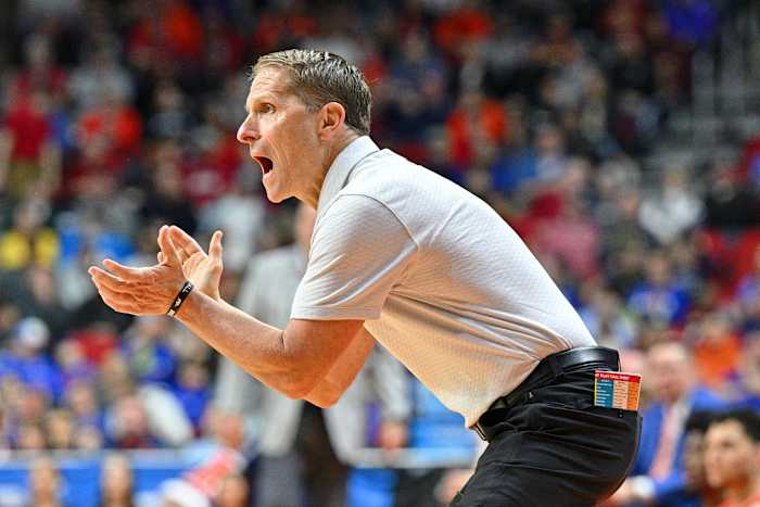 Eric Musselman encourages his team against Illinois in the first round of the NCAA Tournament.